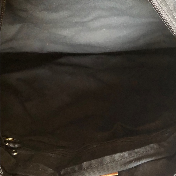 Fjallraven Totepack No. 1 in Black - Picture 7 of 8